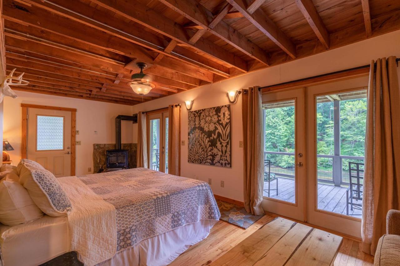 Villa Knotty Pine à West Jefferson Extérieur photo